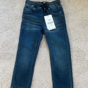 Molo Boys Jeans Size 4 Regular Fit Elastic Waist. NWT!